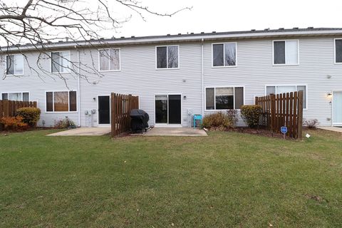 Tiny photo for 1811 S Wentworth Circle, Romeoville, IL 60446 (MLS # 12538859)