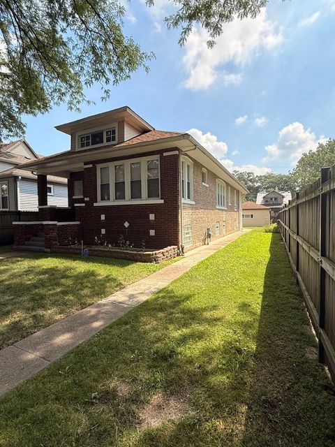 Tiny photo for 11949 S YALE Avenue, Chicago, IL 60628 (MLS # 12420740)