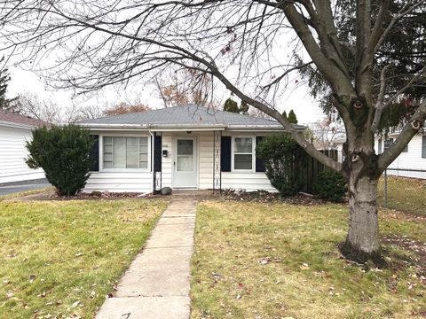 Photo of 1425 FREDERICK Street, Joliet, IL 60435 (MLS # 12526134)
