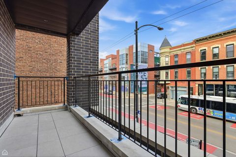 Tiny photo for 754 N Bishop Street #302, Chicago, IL 60642 (MLS # 12597982)