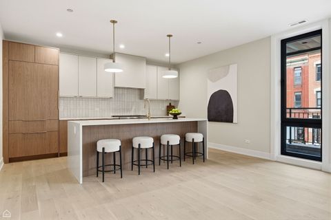 Tiny photo for 754 N Bishop Street #302, Chicago, IL 60642 (MLS # 12597982)