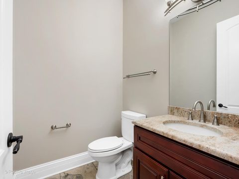 Tiny photo for 212 Holmes Avenue, Clarendon Hills, IL 60514 (MLS # 12426743)