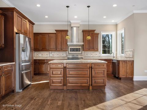 Tiny photo for 212 Holmes Avenue, Clarendon Hills, IL 60514 (MLS # 12426743)