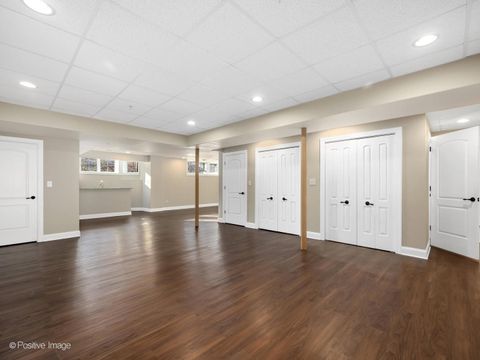 Tiny photo for 212 Holmes Avenue, Clarendon Hills, IL 60514 (MLS # 12426743)