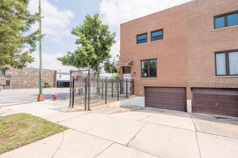 Photo of 9501 S Racine Avenue, Chicago, IL 60643 (MLS # 12707722)