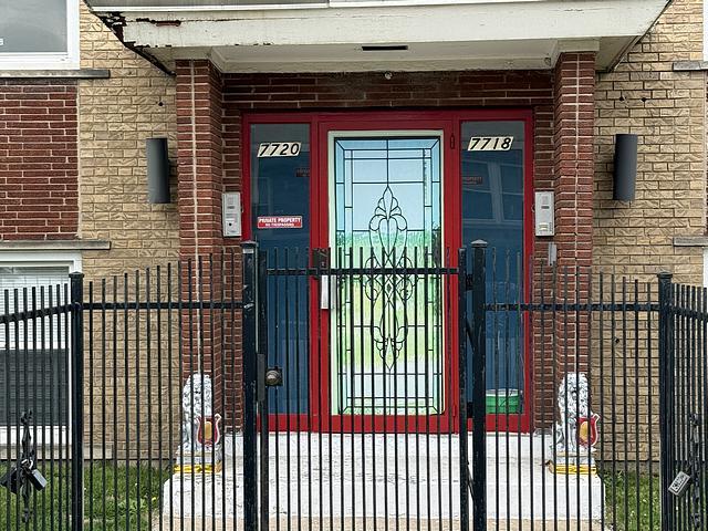 7720 S Jeffery Boulevard 1S
