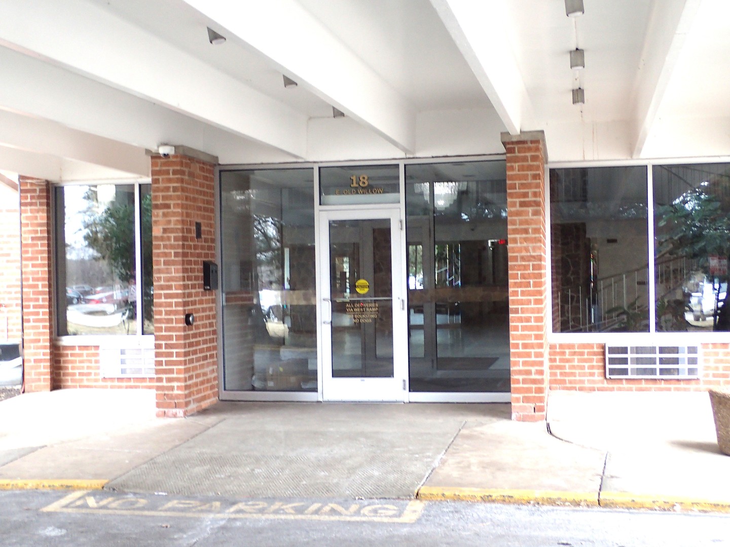 18 E Old Willow Road 535N