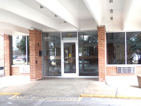 Tiny photo for 18 E Old Willow Road #535N, Prospect Heights, IL 60070 (MLS # 12576684)