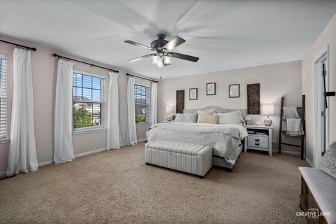 Tiny photo for 47 Windstone Drive, North Aurora, IL 60542 (MLS # 12624301)