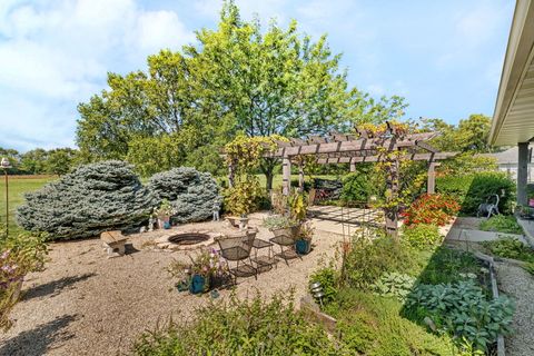 Tiny photo for 310 Fairway Drive, Essex, IL 60935 (MLS # 12621913)