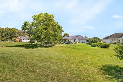 Tiny photo for 310 Fairway Drive, Essex, IL 60935 (MLS # 12621913)