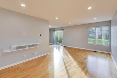 Tiny photo for 106 BRITTANY Drive, Streamwood, IL 60107 (MLS # 12497796)