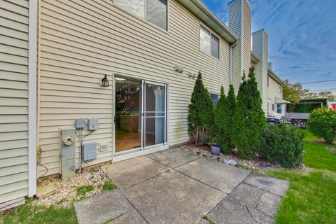 Tiny photo for 106 BRITTANY Drive, Streamwood, IL 60107 (MLS # 12497796)