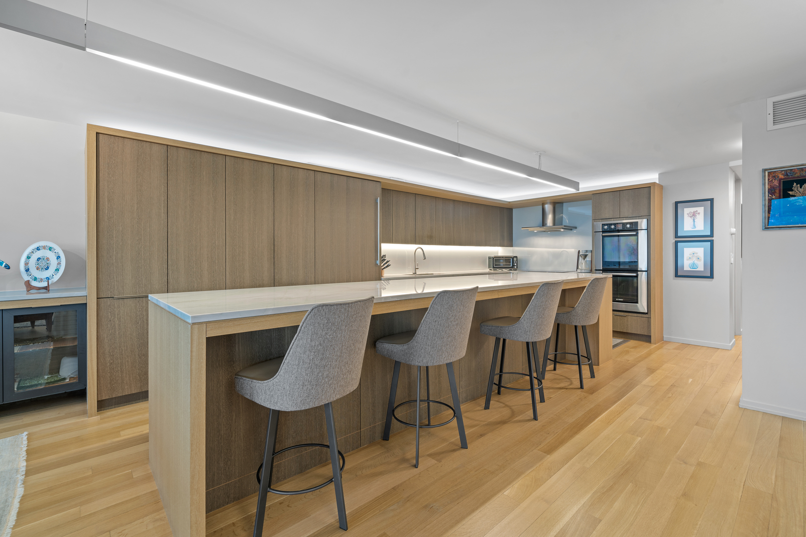 1440 N LAKE SHORE Drive 10EG