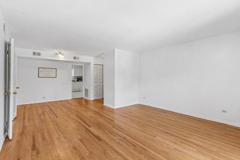 Tiny photo for 140 Green Bay Road #2, Glencoe, IL 60022 (MLS # 12715751)