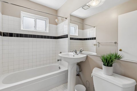 Tiny photo for 140 Green Bay Road #2, Glencoe, IL 60022 (MLS # 12715751)