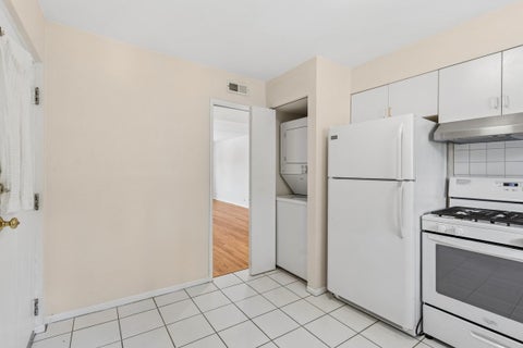 Tiny photo for 140 Green Bay Road #2, Glencoe, IL 60022 (MLS # 12715751)