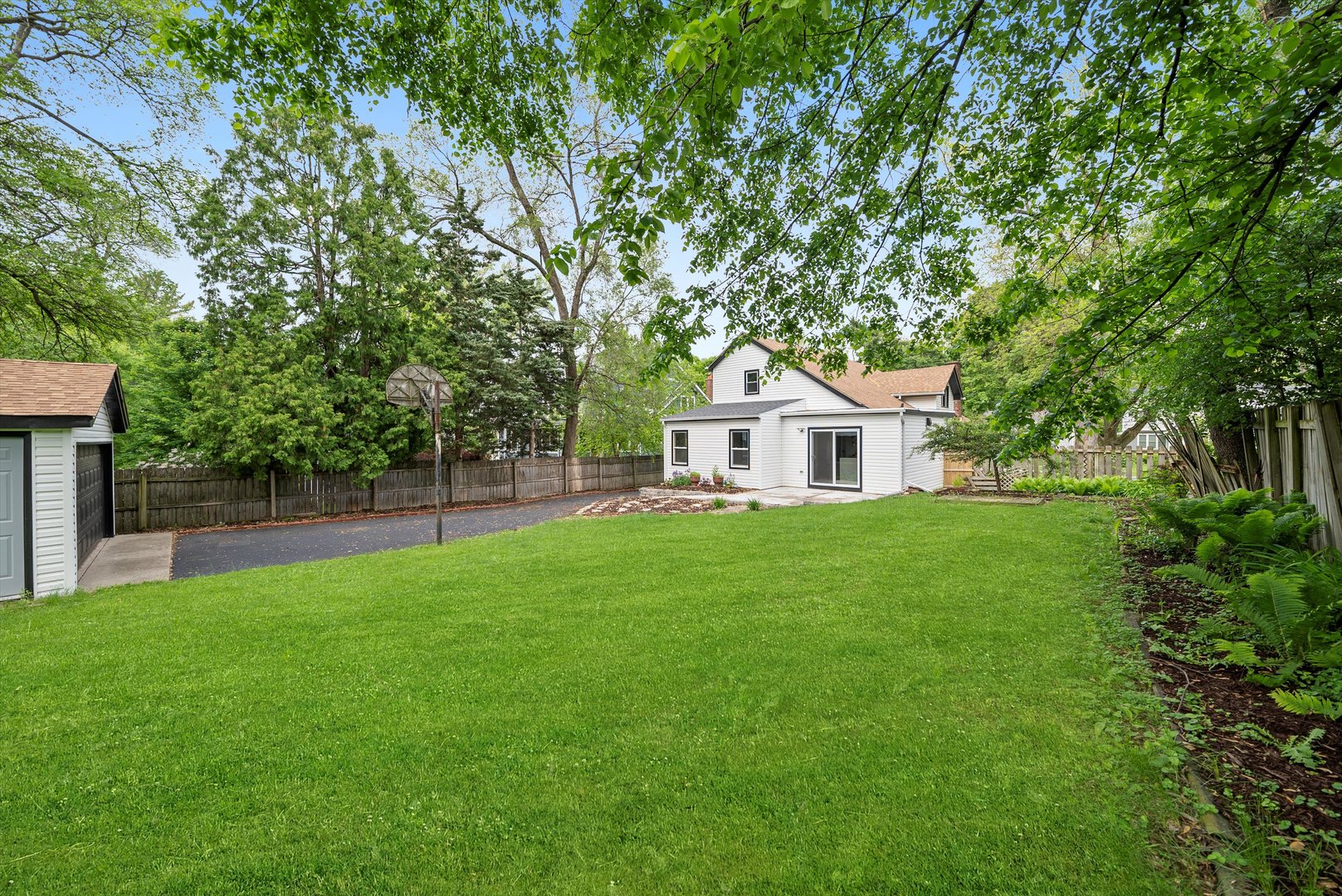 504 Newton Avenue