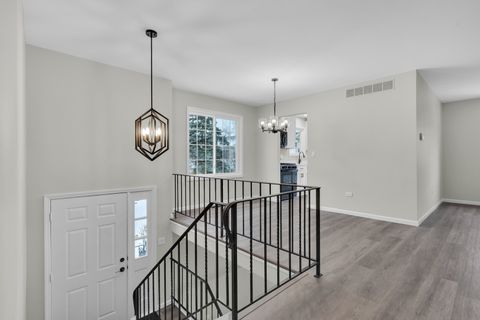 Tiny photo for 86 Silver Tree Circle, Cary, IL 60013 (MLS # 12561361)