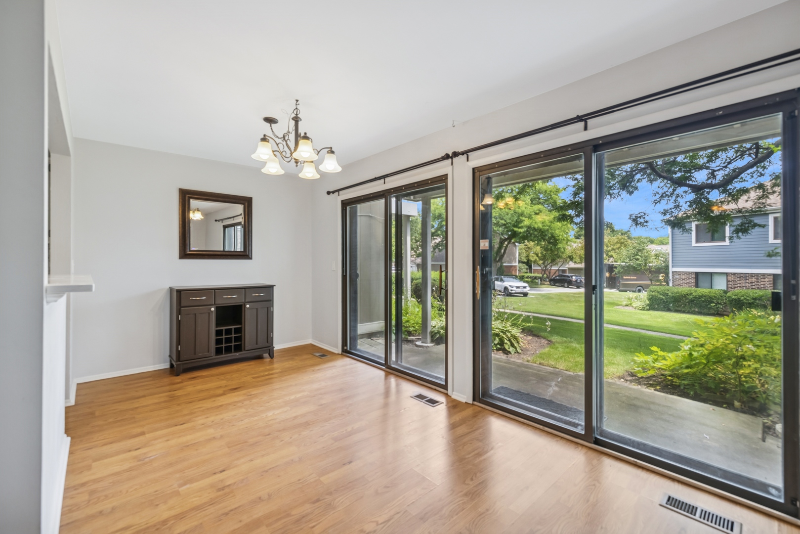 271 Middlebury Court C1