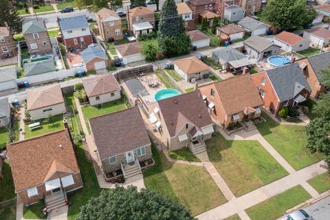 Tiny photo for 11342 S Avenue J, Chicago, IL 60617 (MLS # 12501367)