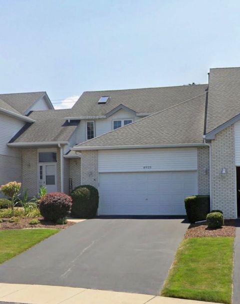 Photo of 8925 Pheasant Lake Drive, Tinley Park, IL 60487 (MLS # 12604569)