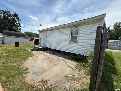 Tiny photo for 26 ORCHARD Drive, Herrin, IL 62948 (MLS # EB458591)