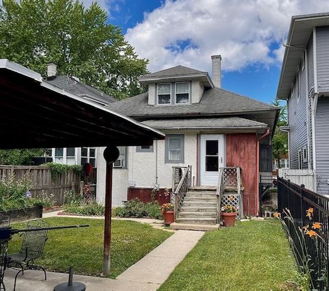 A home in Oak Park