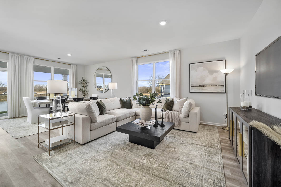 1276 Wild Tulip Circle