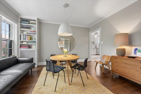 Tiny photo for 356 Ridge Avenue #5-3, Evanston, IL 60202 (MLS # 12715305)