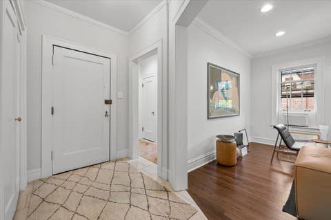 Tiny photo for 356 Ridge Avenue #5-3, Evanston, IL 60202 (MLS # 12715305)