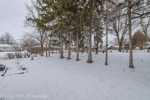 Tiny photo for 2300 Gaylord Road, Joliet, IL 60435 (MLS # 12559287)