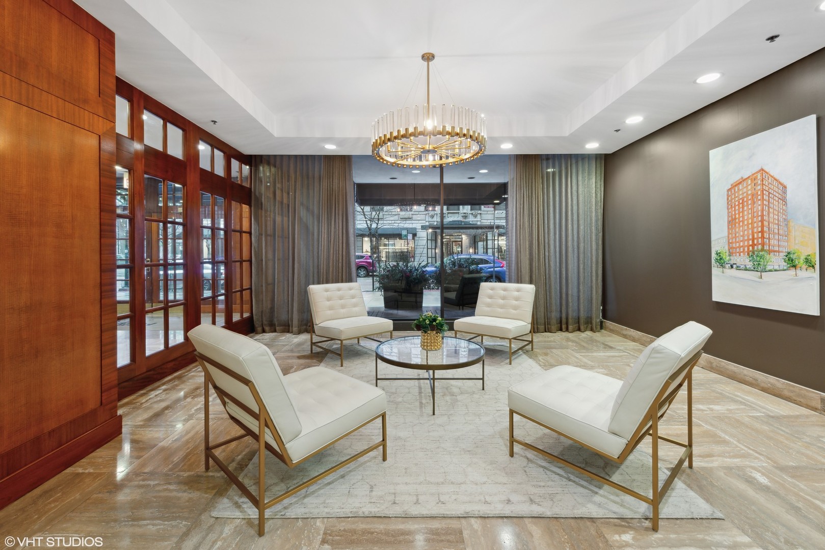 40 E Delaware Place 301