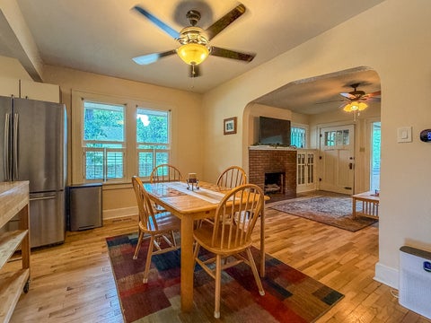 Tiny photo for 918 W Washington Street, Champaign, IL 61821 (MLS # 12719903)