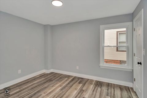 Tiny photo for 702 S Lincoln Avenue, Kankakee, IL 60901 (MLS # 12563881)