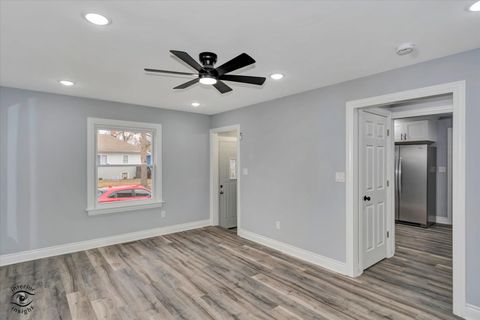 Tiny photo for 702 S Lincoln Avenue, Kankakee, IL 60901 (MLS # 12563881)