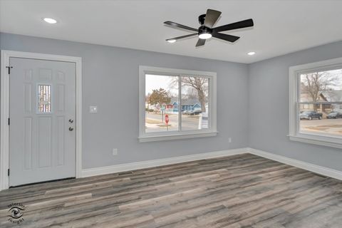 Tiny photo for 702 S Lincoln Avenue, Kankakee, IL 60901 (MLS # 12563881)
