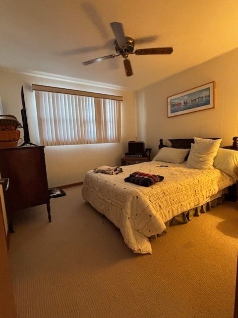 Tiny photo for 151 Rose Tree Lane, Lindenhurst, IL 60046 (MLS # 12551410)