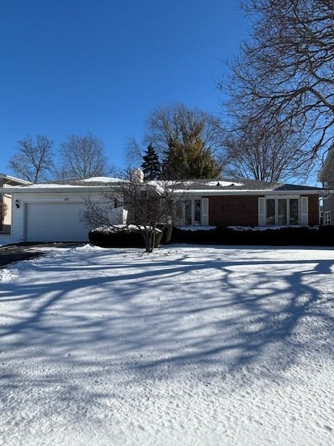 Photo of 151 Rose Tree Lane, Lindenhurst, IL 60046 (MLS # 12551410)