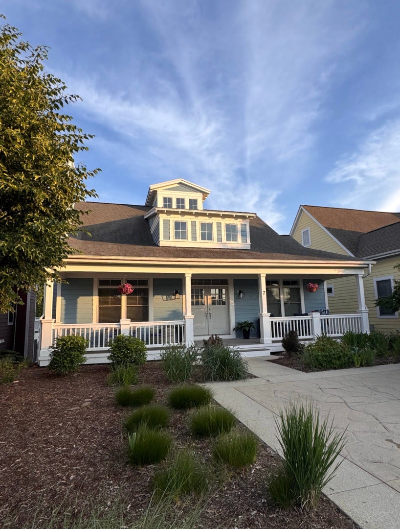 7 Windward Way