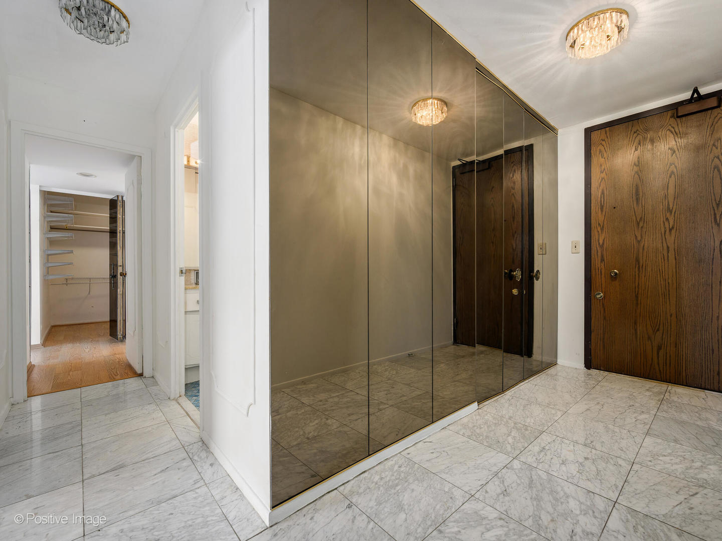 5855 N Sheridan Road 17D