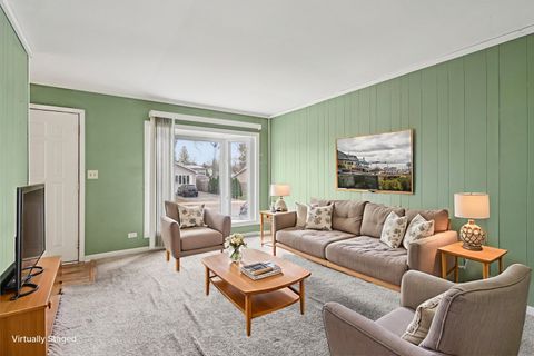 Tiny photo for 1620 Lotus Drive, Round Lake Beach, IL 60073 (MLS # 12522102)