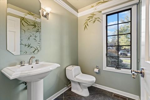 Tiny photo for 1076 LARKSPUR Lane, Darien, IL 60561 (MLS # 12594504)