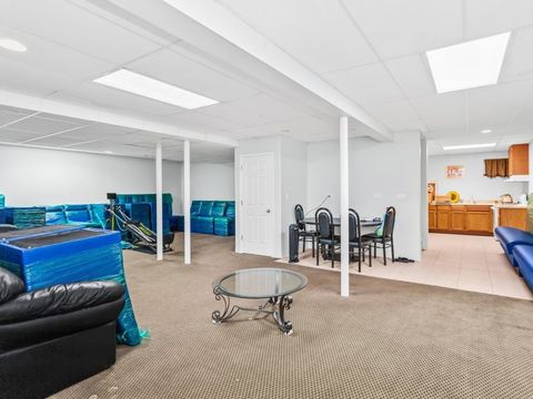 Tiny photo for 427 W Natoma Avenue, Addison, IL 60101 (MLS # 12495960)