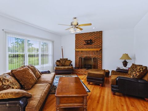 Tiny photo for 427 W Natoma Avenue, Addison, IL 60101 (MLS # 12495960)