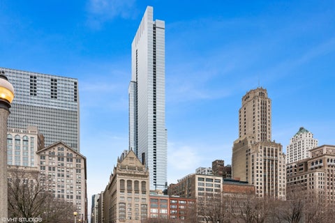 Photo of 60 E Monroe Street #5703, Chicago, IL 60603 (MLS # 12761386)