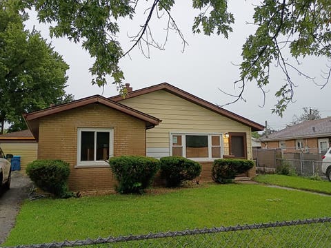 Photo of 1301 Balmoral Avenue, Calumet City, IL 60409 (MLS # 12734185)