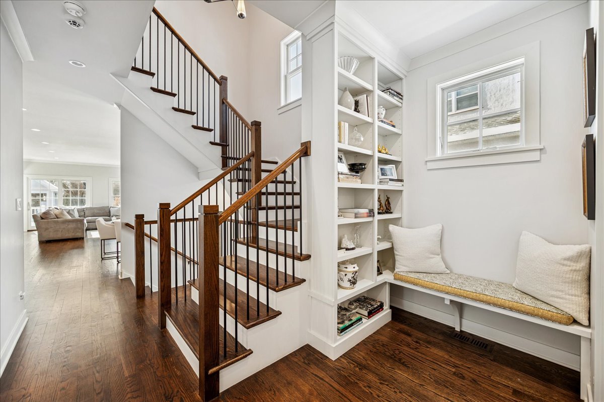 490 Jefferson Avenue