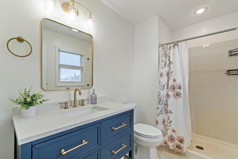 Tiny photo for 946 Pin Oak Circle, Cary, IL 60013 (MLS # 12612313)