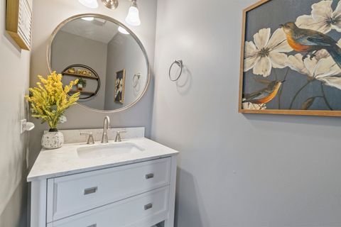 Tiny photo for 946 Pin Oak Circle, Cary, IL 60013 (MLS # 12612313)